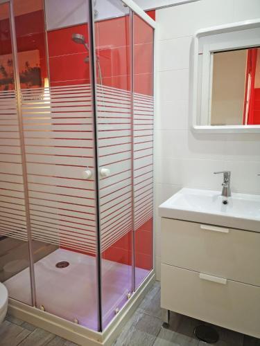 Conil Red-Black Apartment Конил-де-ла-Фронтера Екстериор снимка